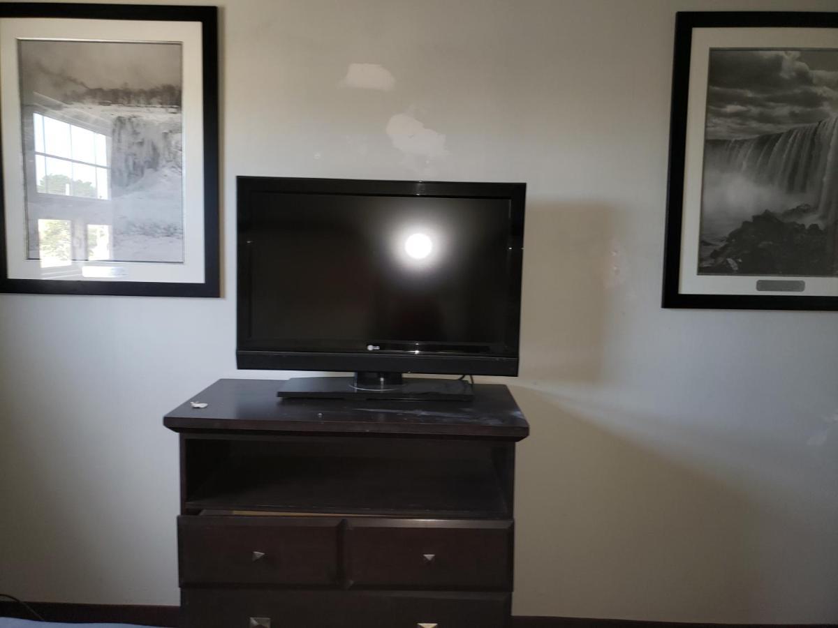 Niagara Falls Courtside Inn エクステリア 写真
